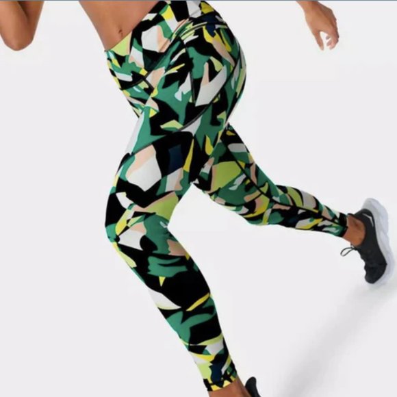 Sweaty Betty Pants - SWEATY BETTY - POWER LEGGINGS - GREEN CAMO FIGURE PRINT - US 12/UK XL